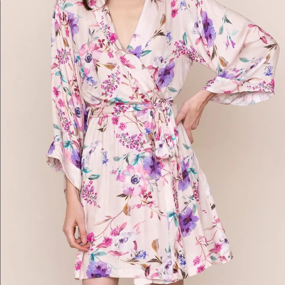 NWT Yumi Kim Dream Lover Robe XS